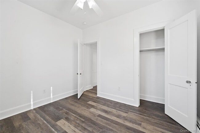 Building Photo - 9 Wolden Rd