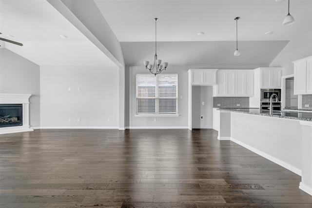 Building Photo - 1205 Boxelder Trl