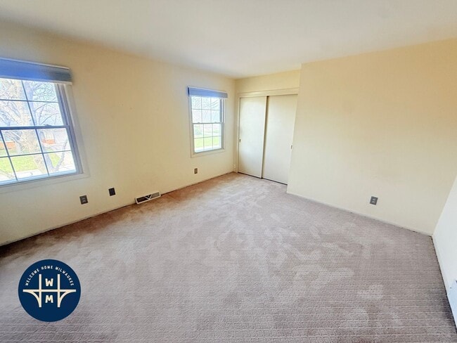 Building Photo - 14955 W Fenway Dr