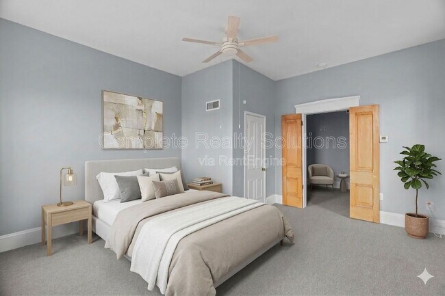 Building Photo - 1210 Lynch St