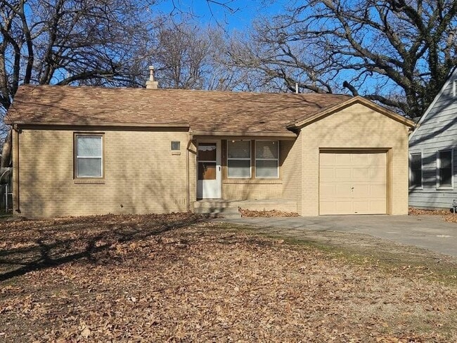 Primary Photo - 1273 S Minneapolis St