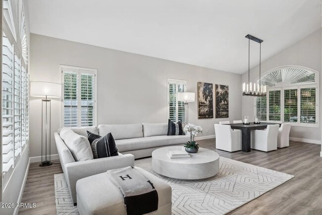 Building Photo - 6414 E Monte Cristo Ave