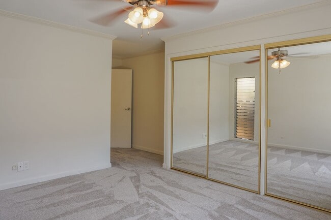 Building Photo - Marina Front Townhome at Kuapa Isle