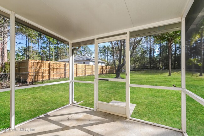 Building Photo - 2975 Brougham