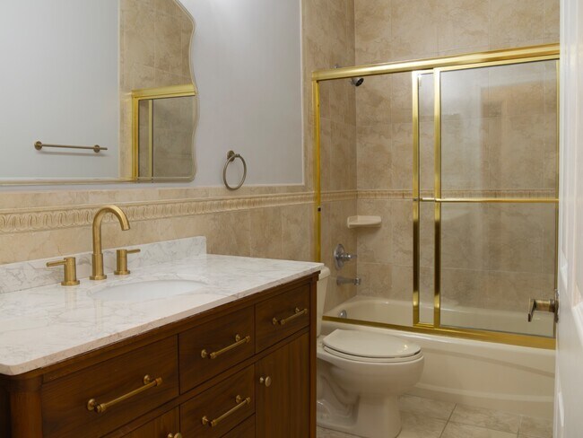 Building Photo - 2288 Quail Roost Dr