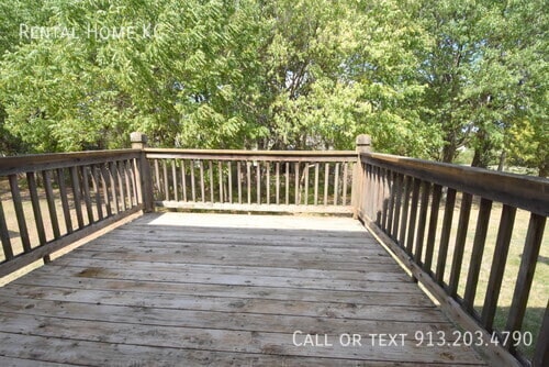 Building Photo - 23504 W 73rd Terrace