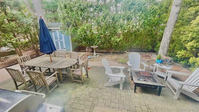 Building Photo - 38 Baycrest Ave