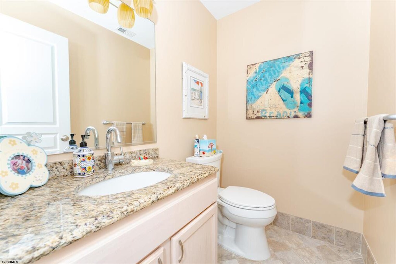 Building Photo - 224 Boardwalk