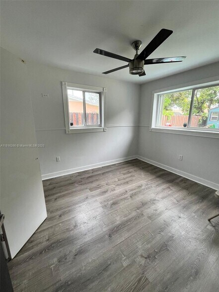 Building Photo - 1320 NW 134th St