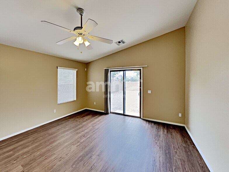 Building Photo - 5882 S 237th Ln