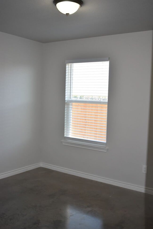 Building Photo - 1811 Ute Trail