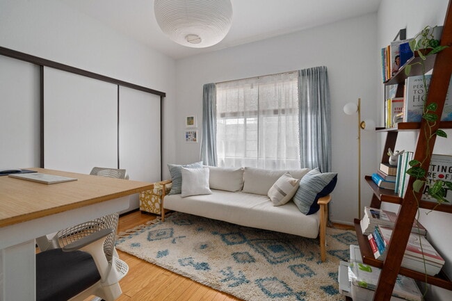 Building Photo - 12726 Mitchell Ave