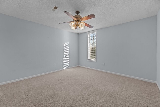 Building Photo - 308 Panther Trail