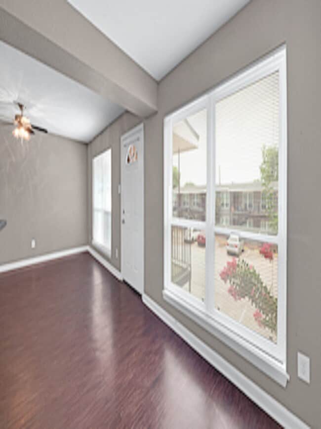 Building Photo - 3031 Sumpter St