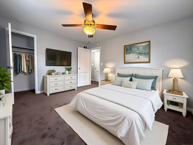 Building Photo - 211 Spencer St