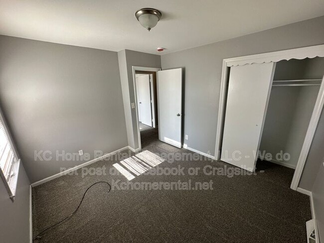 Building Photo - 7318 James A Reed Rd