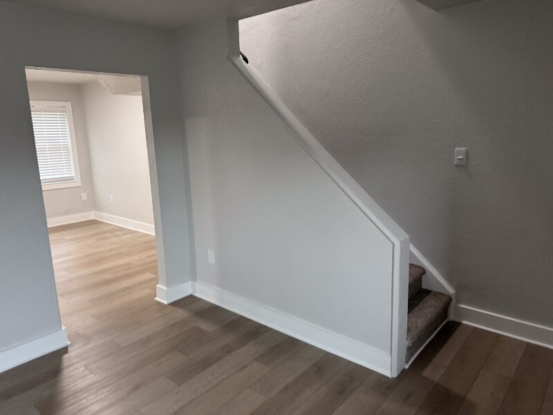 Building Photo - 5130 Dandy Ct