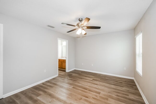 Building Photo - 3812 Evan Samuel Dr