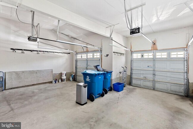 Building Photo - 43104 Baltusrol Terrace