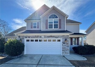 Building Photo - 119 Wedgefield Dr