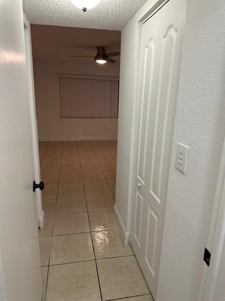 Building Photo - 4205 N University Dr