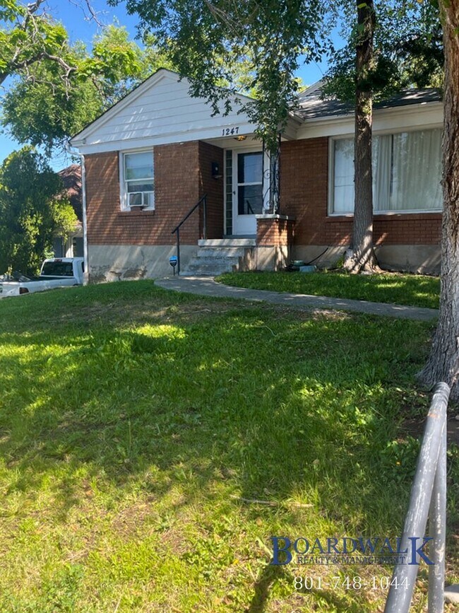 Building Photo - 1247 E 1300 S