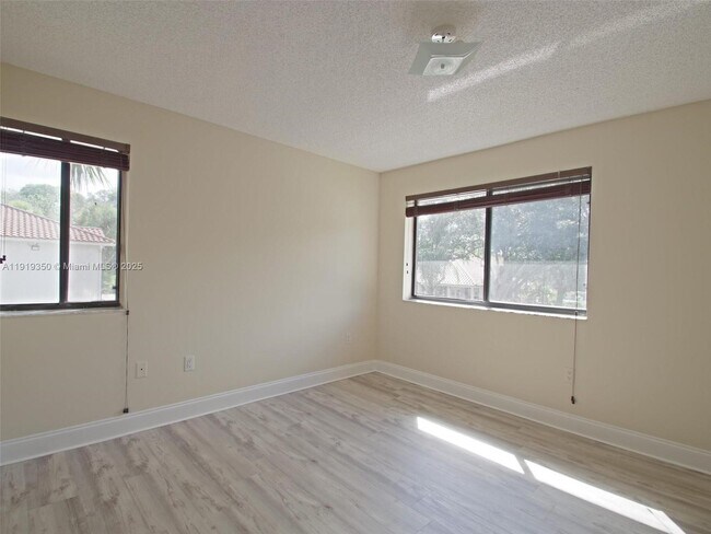 Building Photo - 8321 Coral Lake Dr