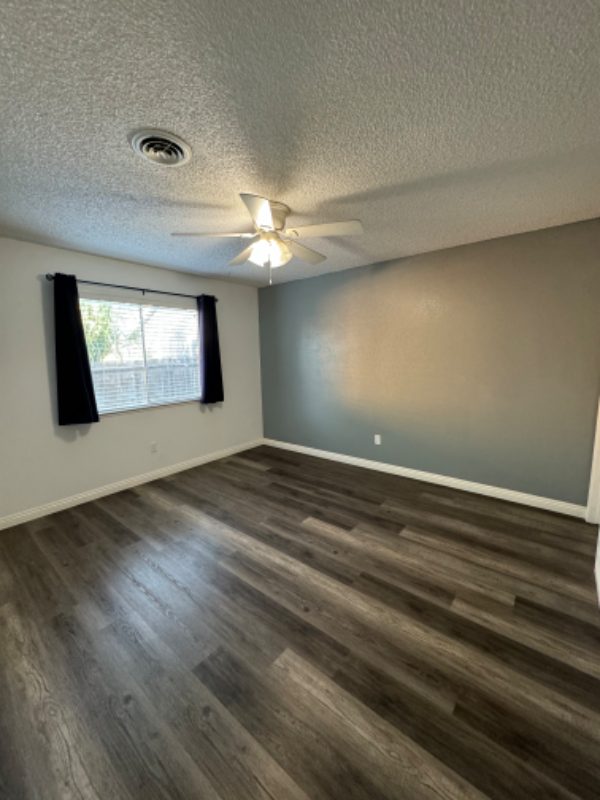 Building Photo - 1450 Whyler Rd