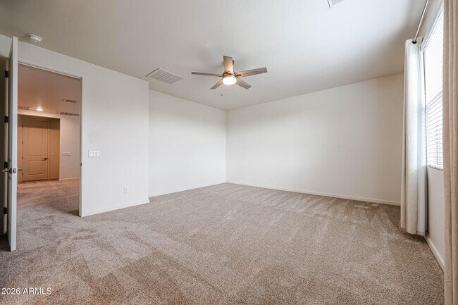 Building Photo - 14090 W Old Oak Ln