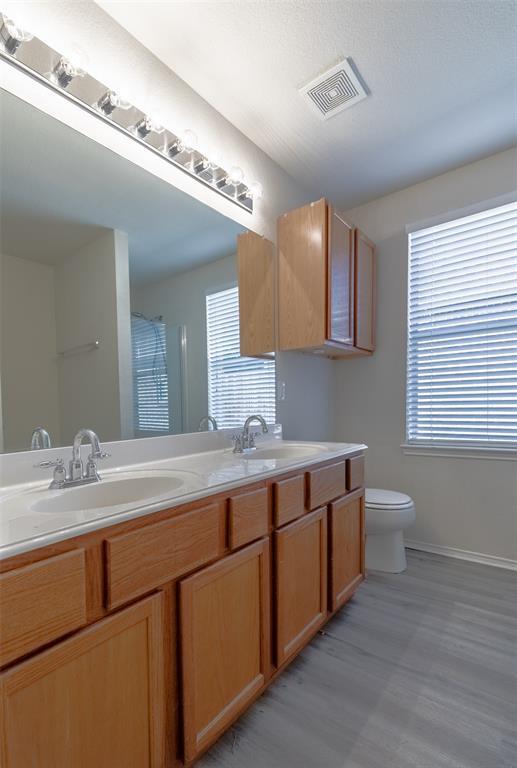 Building Photo - 10412 Colfax Dr