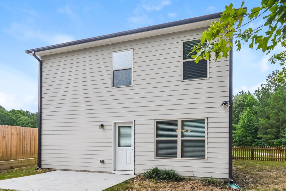 Building Photo - 255 Eagles Pkwy