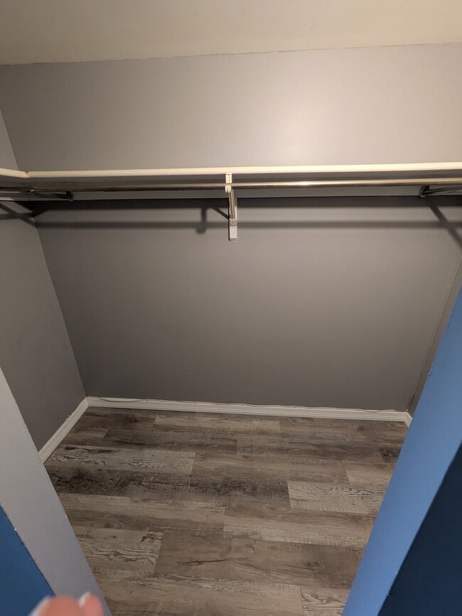 Building Photo - 4710 Bay St NE