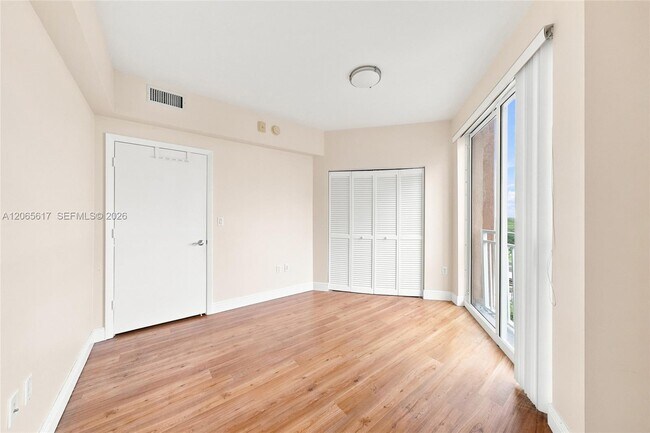 Building Photo - 7275 SW 90th Way