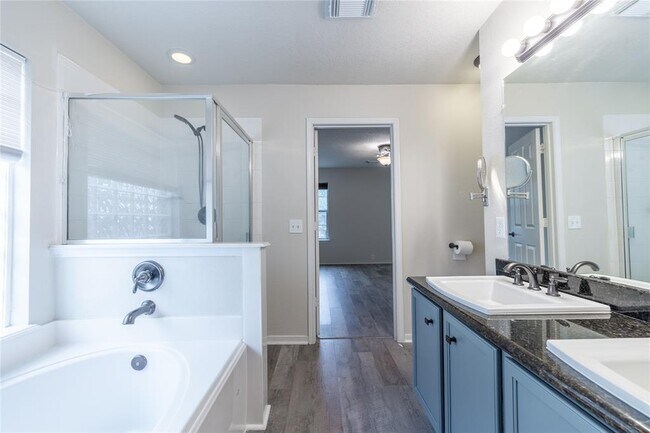 Building Photo - 17611 S Summit Canyon Dr