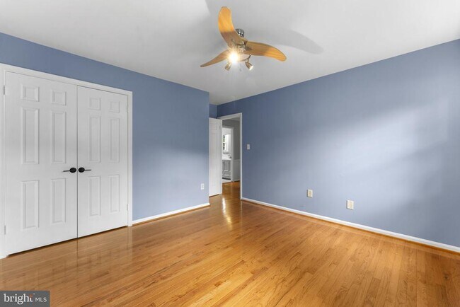 Building Photo - 901 Holly Creek Dr