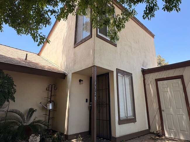 Building Photo - 2720 W Caldwell Ave
