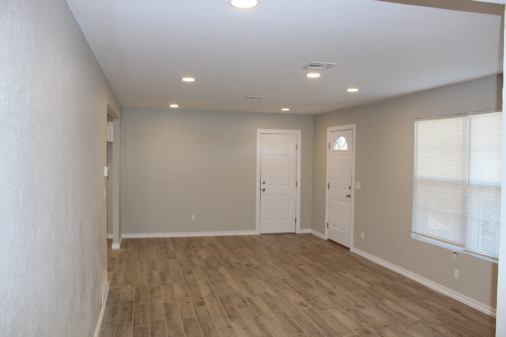 Building Photo - 5908 NW 61st St