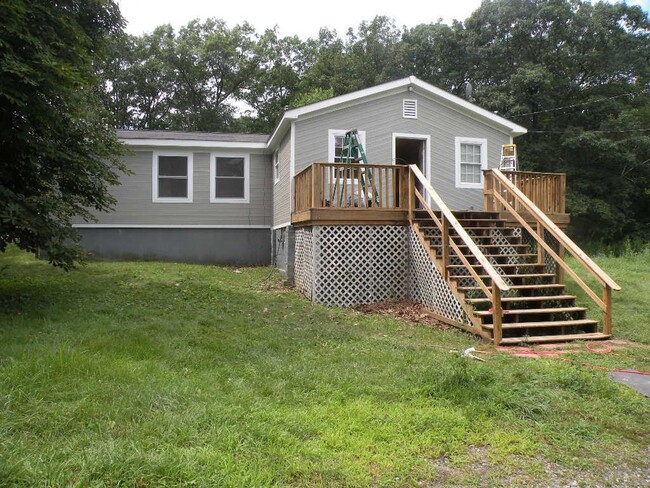 Primary Photo - 618 Bean River Rd