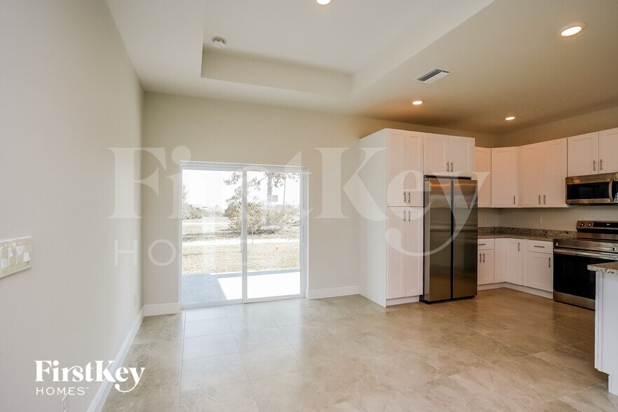 Building Photo - 1621 NW 16th Terrace