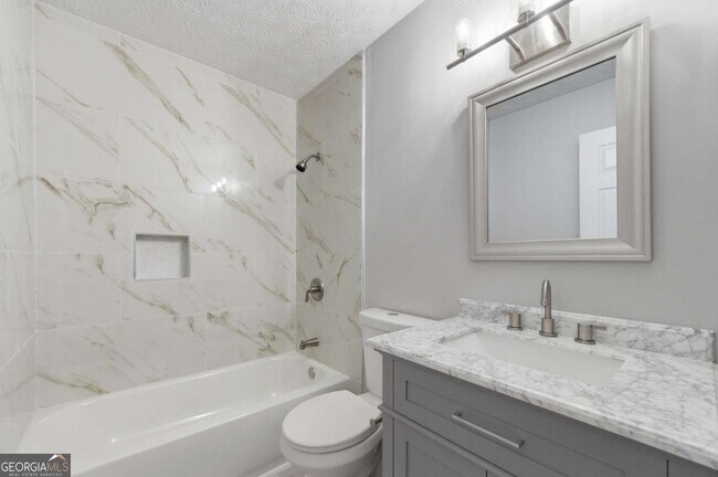 Building Photo - 4380 Cary Dr SW