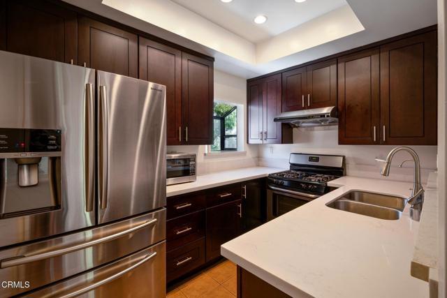 Building Photo - 314 Monterey Rd