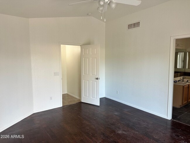 Building Photo - 24634 N 39th Ave