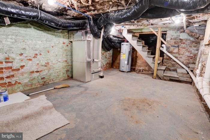 Building Photo - 554 Walnut St