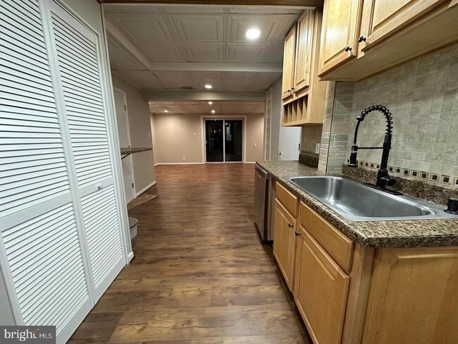 Building Photo - 1205 Springwood Ct