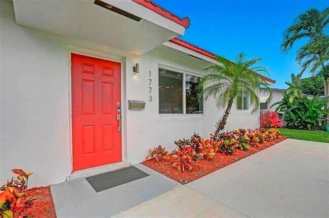 Building Photo - 1773 SW 28th Way