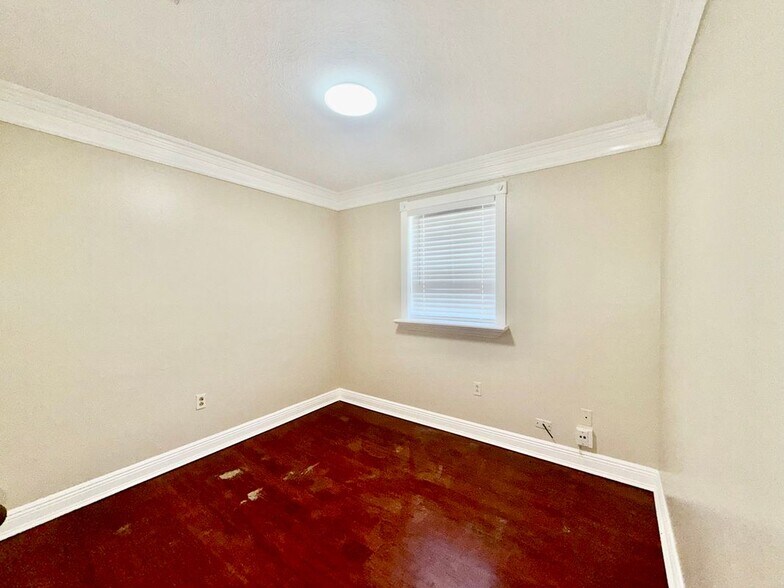 Building Photo - 5173 Mt Rushmore Dr