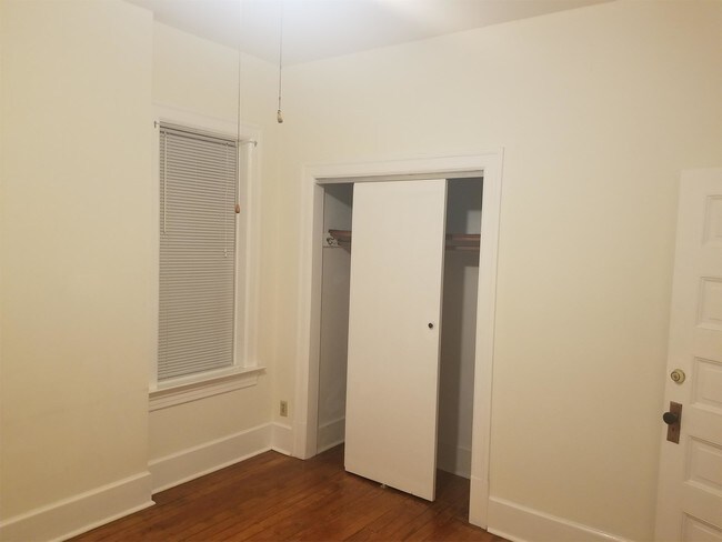 Building Photo - 4314 Lindell Blvd