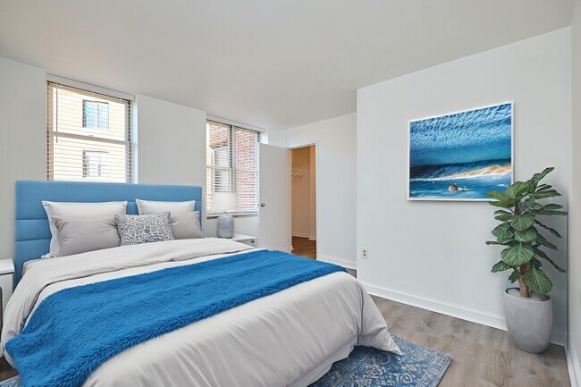 Building Photo - 76 New York Ave NW