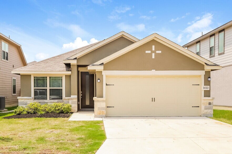 Primary Photo - 11322 Charismatic