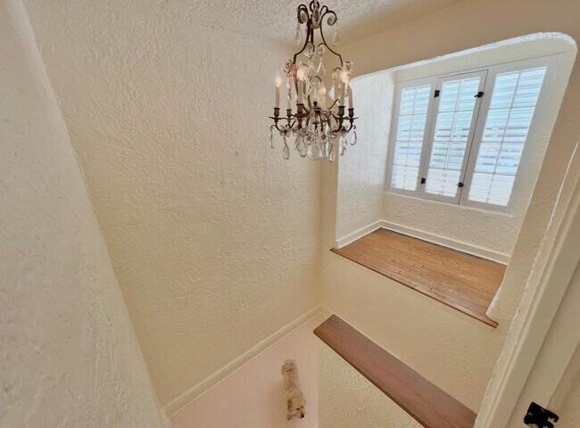 Building Photo - 302 Fordham Dr